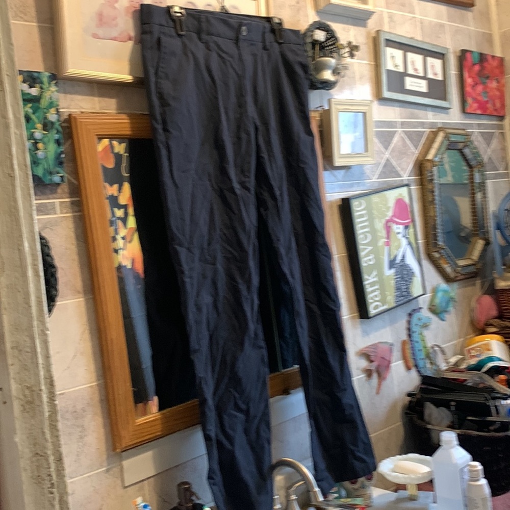 Amazon Essentials Pants. - image 2